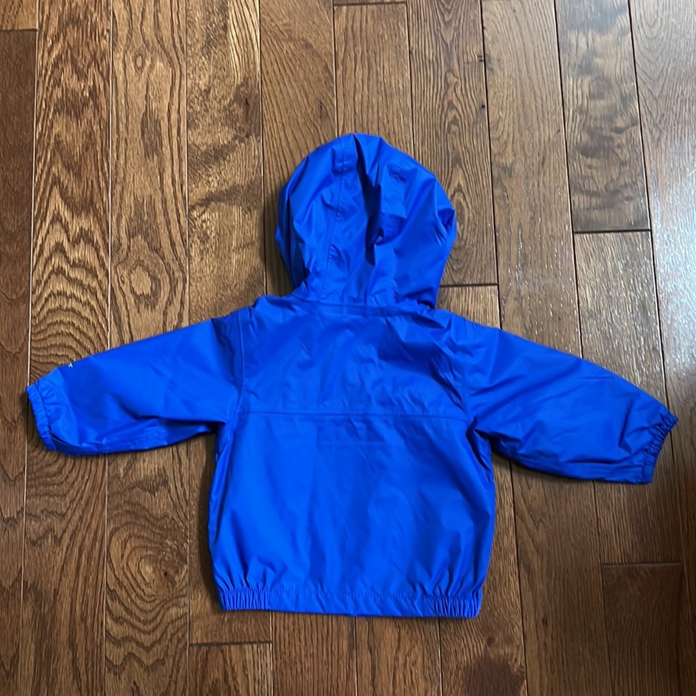 NWT The North Face Dryvent infant raincoat, size 3-6 months - Picture 2 of 7